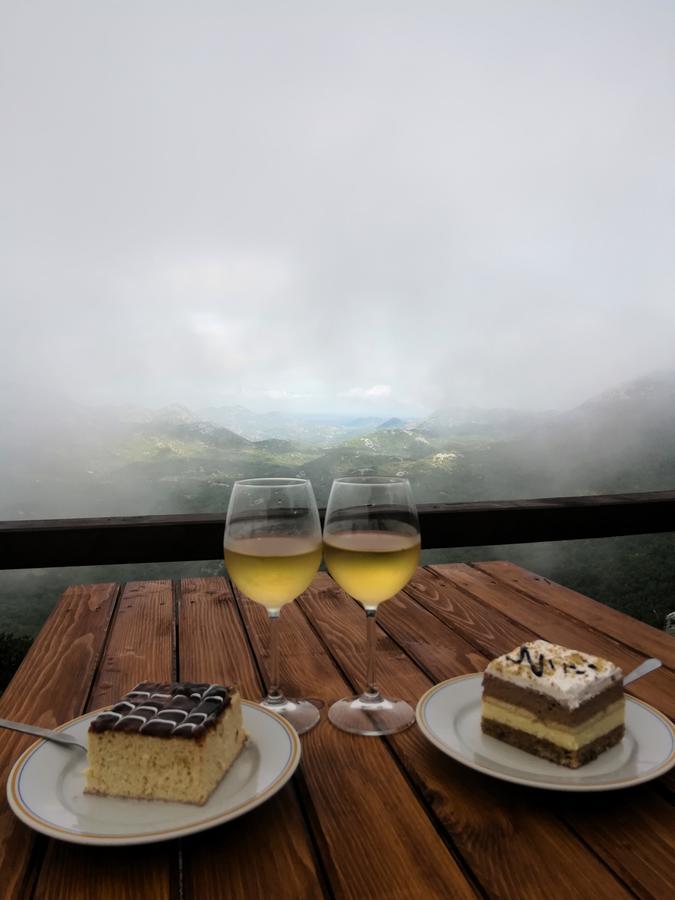 Camp Oaza,Lipa Hotel Cetinje Bagian luar foto
